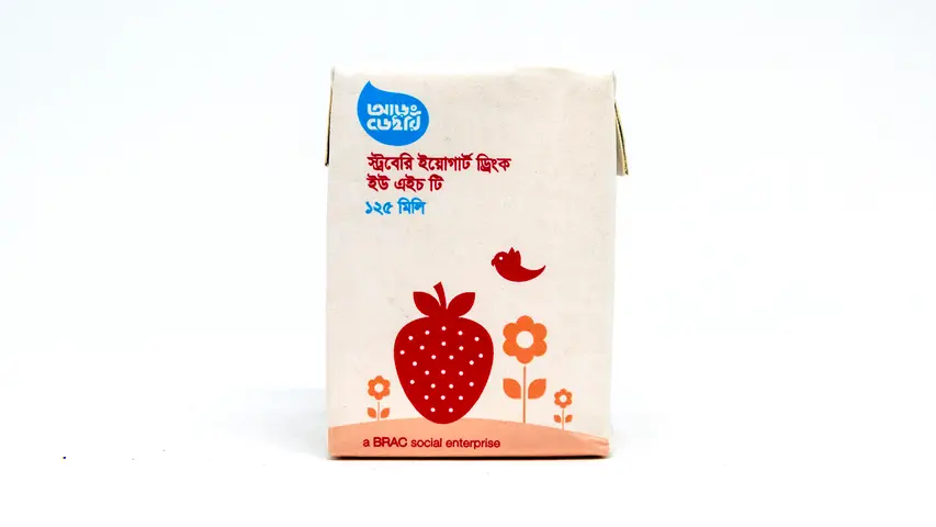 আড়ং ইউ এইচ টি স্ট্রবেরি ইয়োগাট ড্রিংক-১২৫মিলি